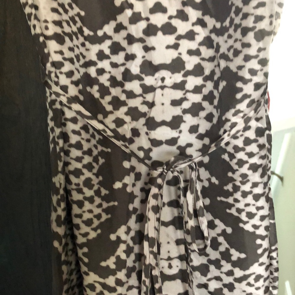 Flutter Sleeve Snake Print Blouse - image 3